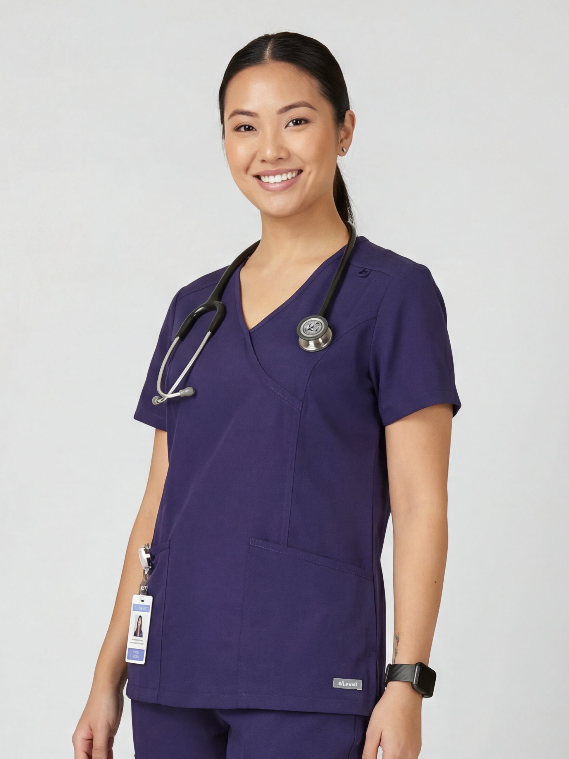 Women's V-Neck Short Sleeve Princess Seams Scrub Top