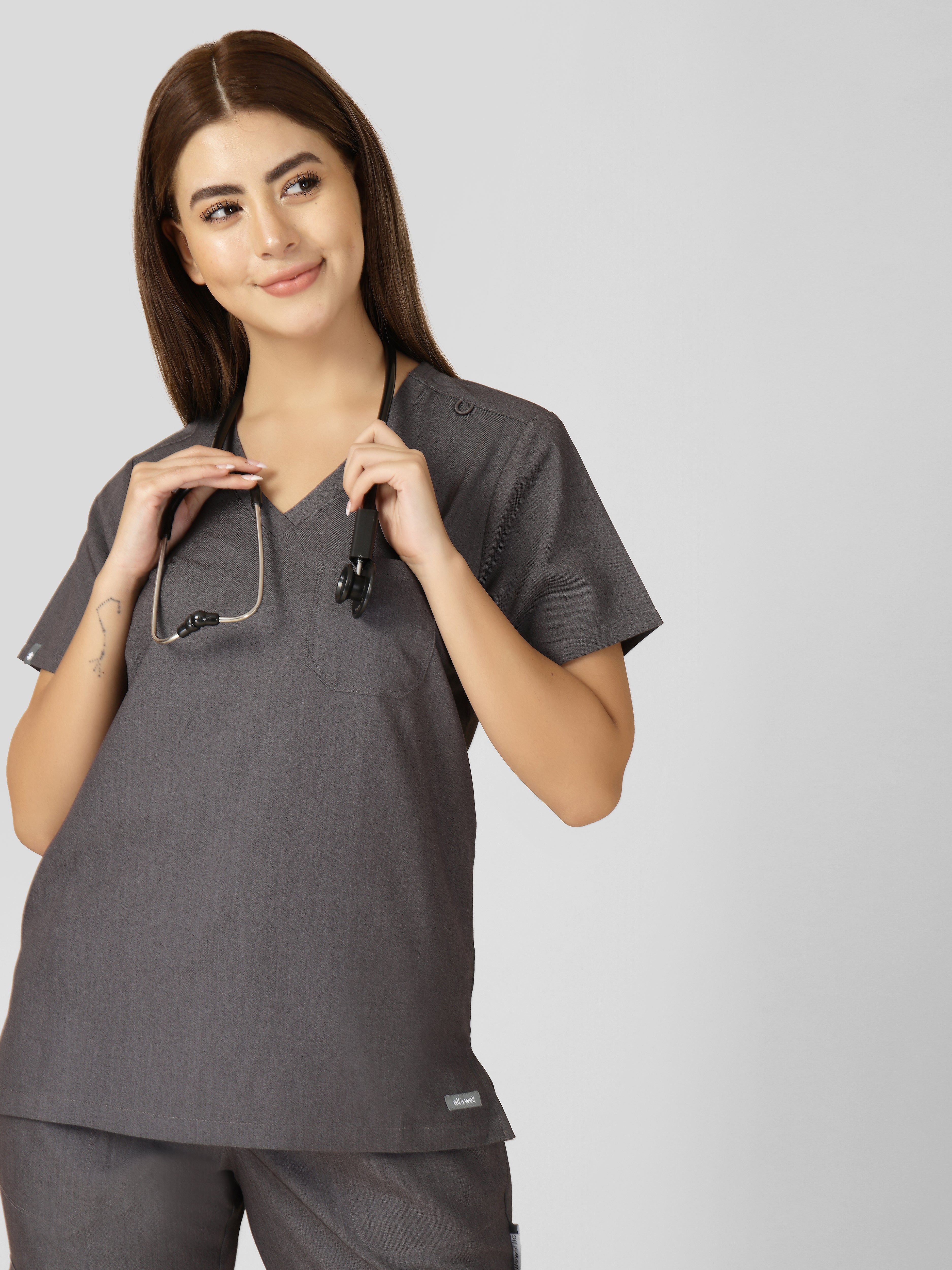 Women's V-Neck Short Sleeve CF Pocket Scrub Top