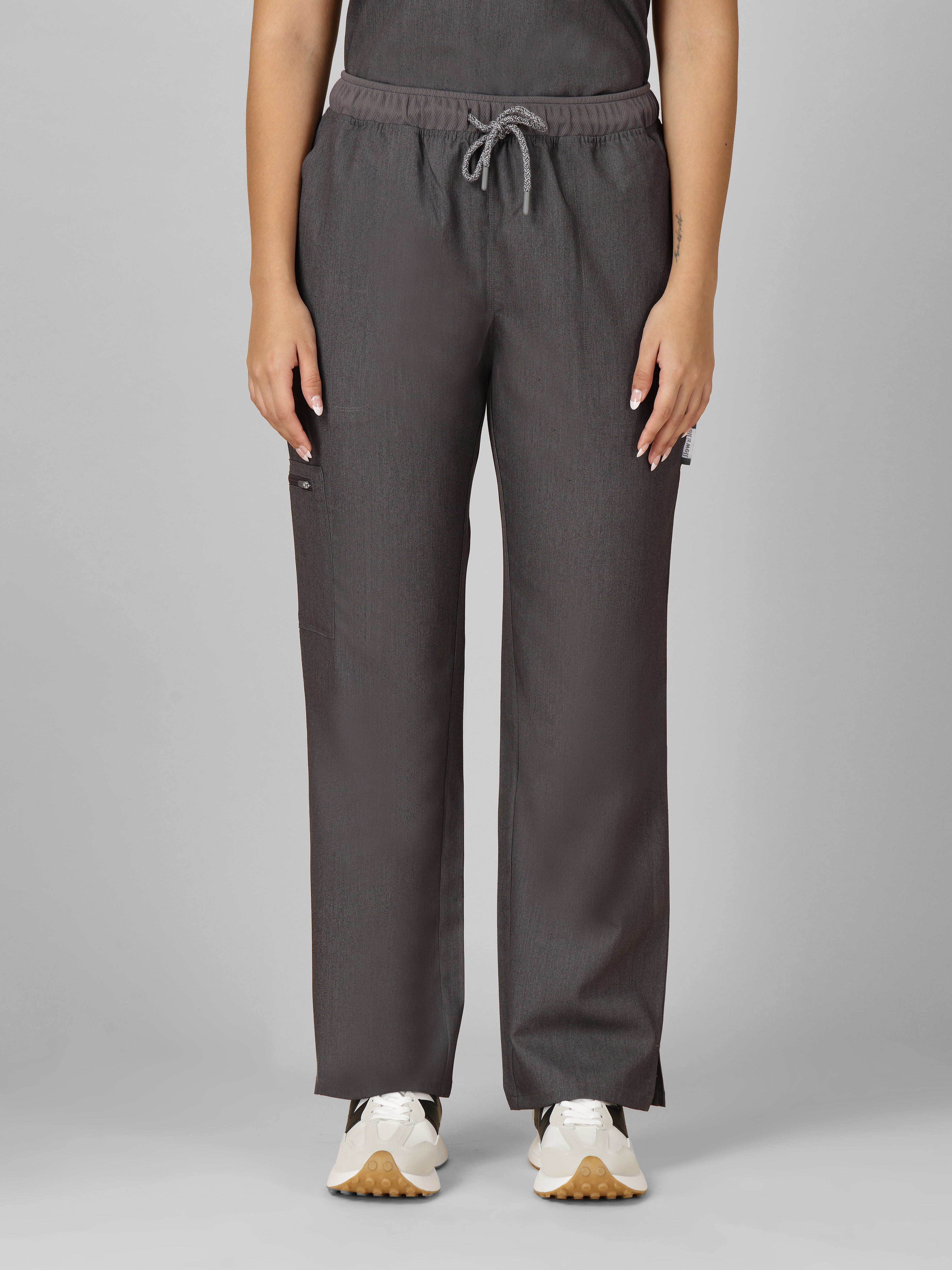 Women's 4-Pocket Cargo Scrub Pants