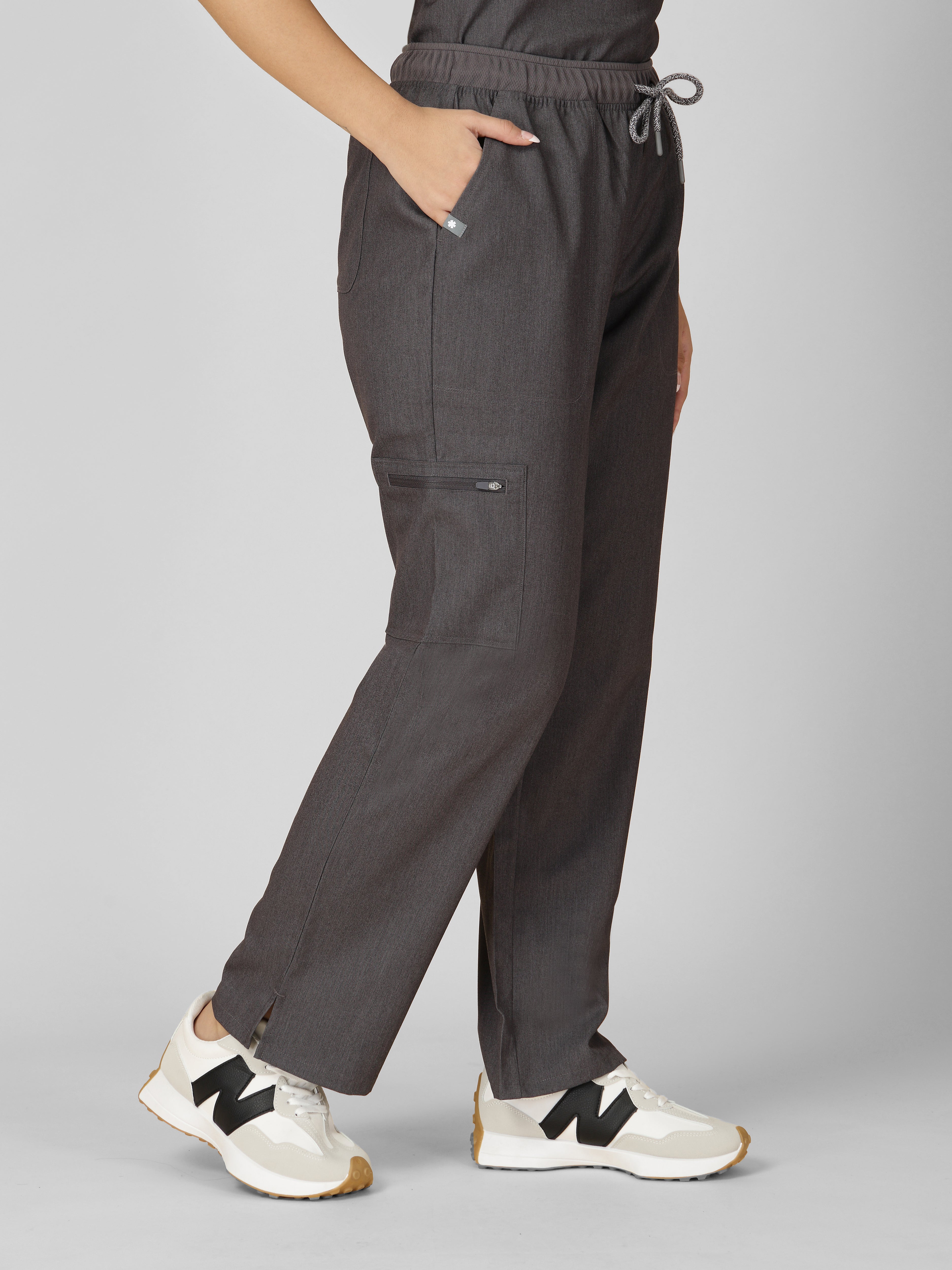 Women's 4-Pocket Cargo Scrub Pants