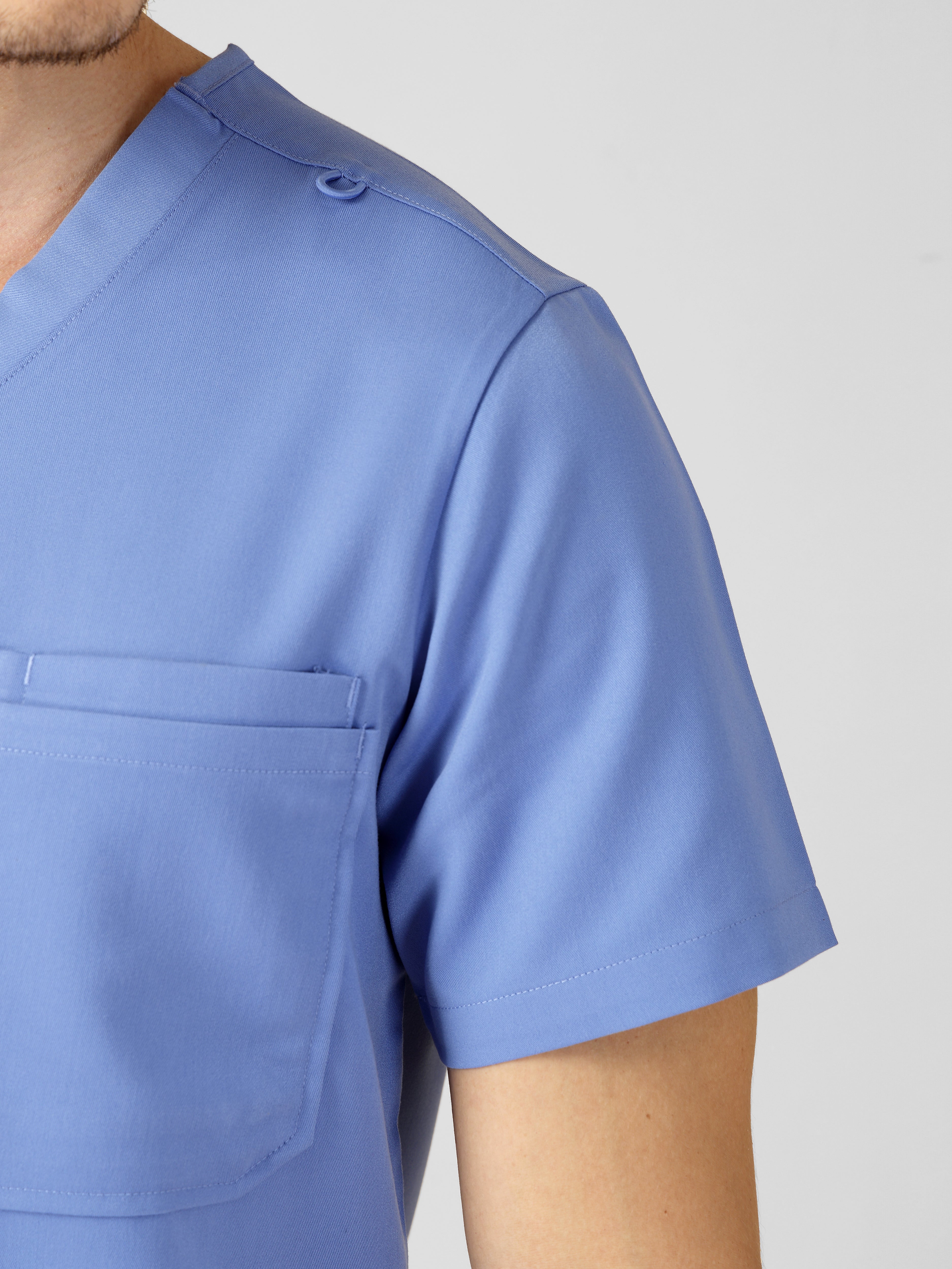 Men's V-Neck 2 Pocket Scrub Top