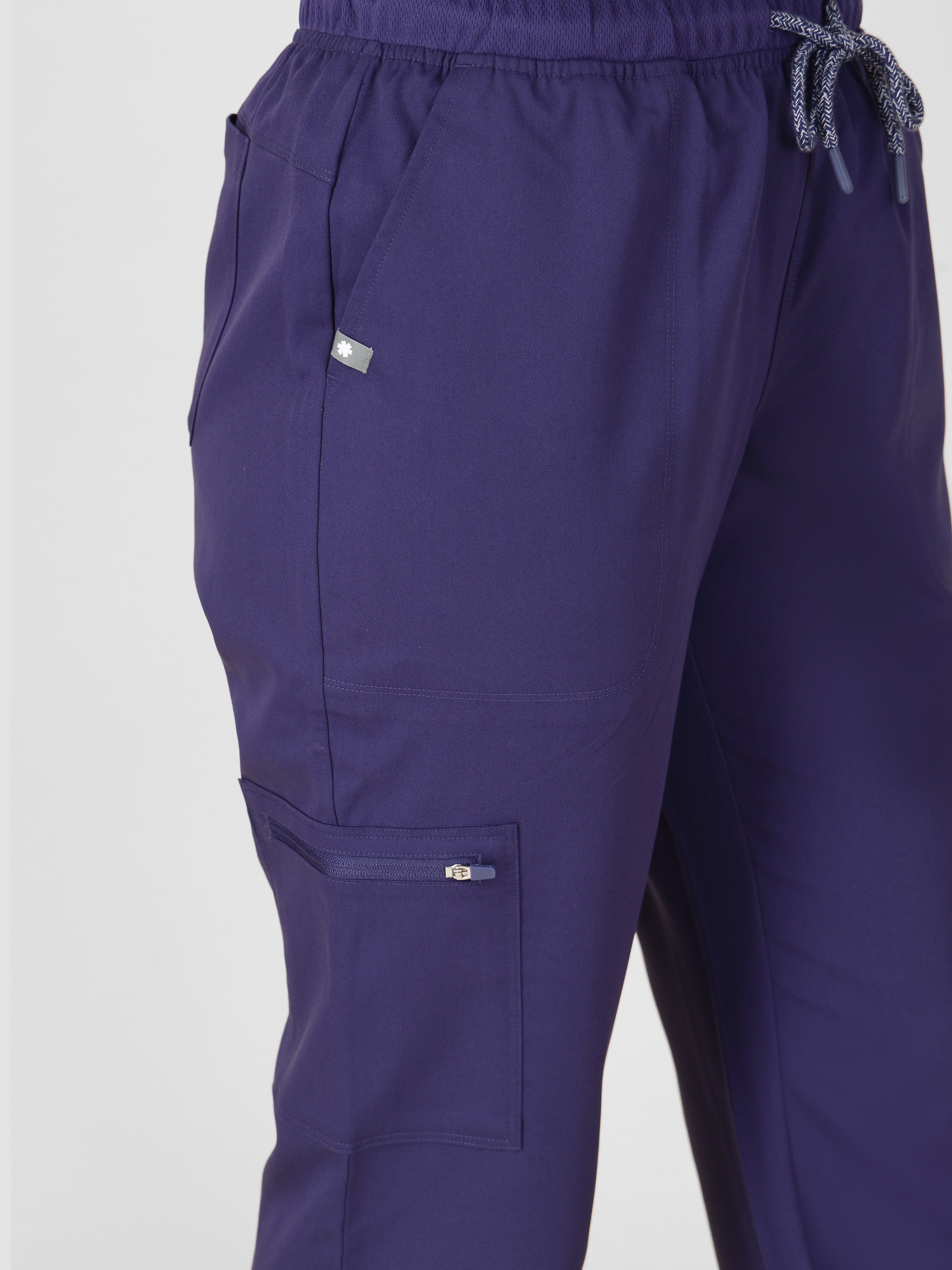 Women's 4-Pocket Cargo Scrub Pants