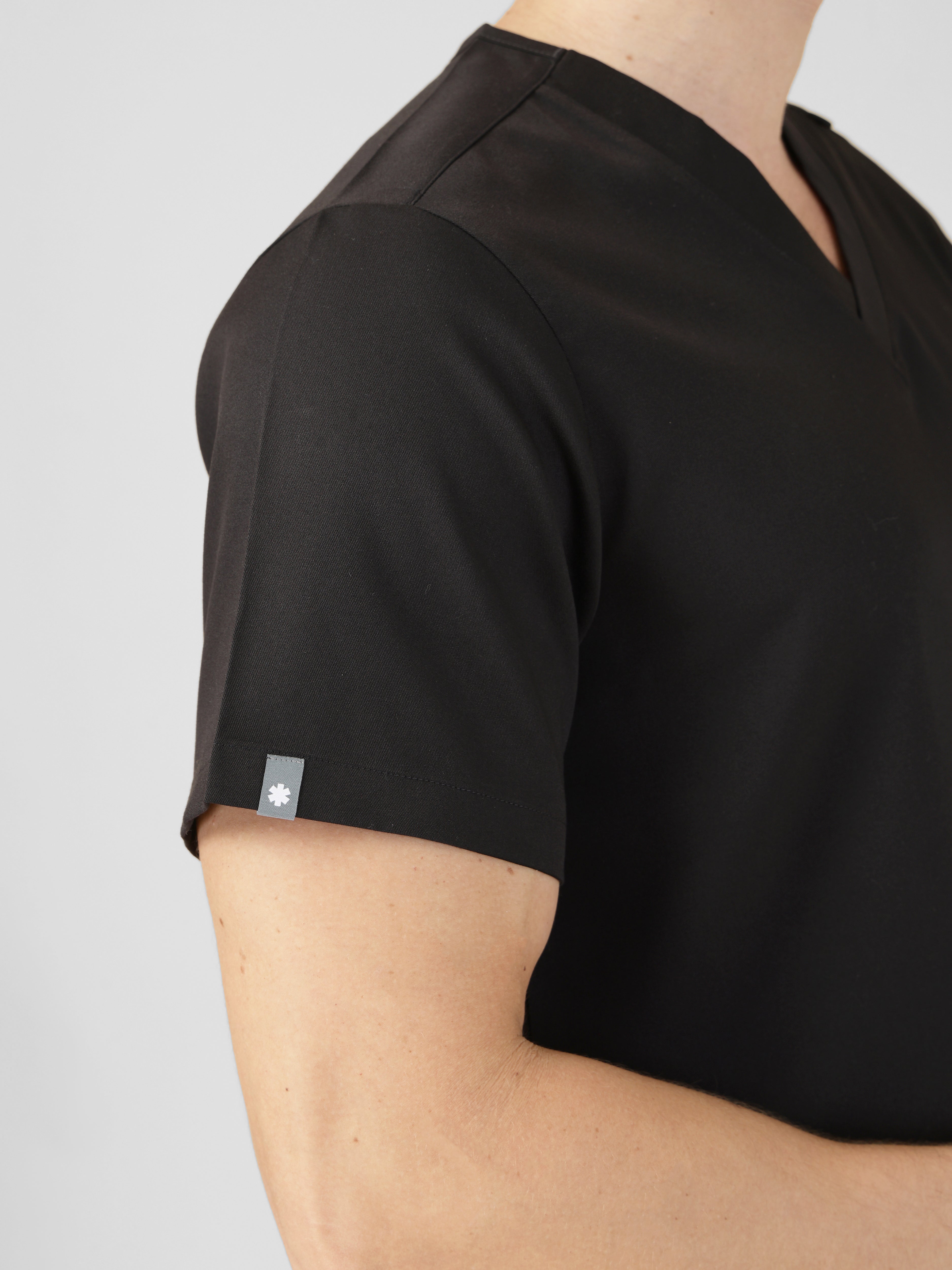 Men's V-Neck 2 Pocket Scrub Top