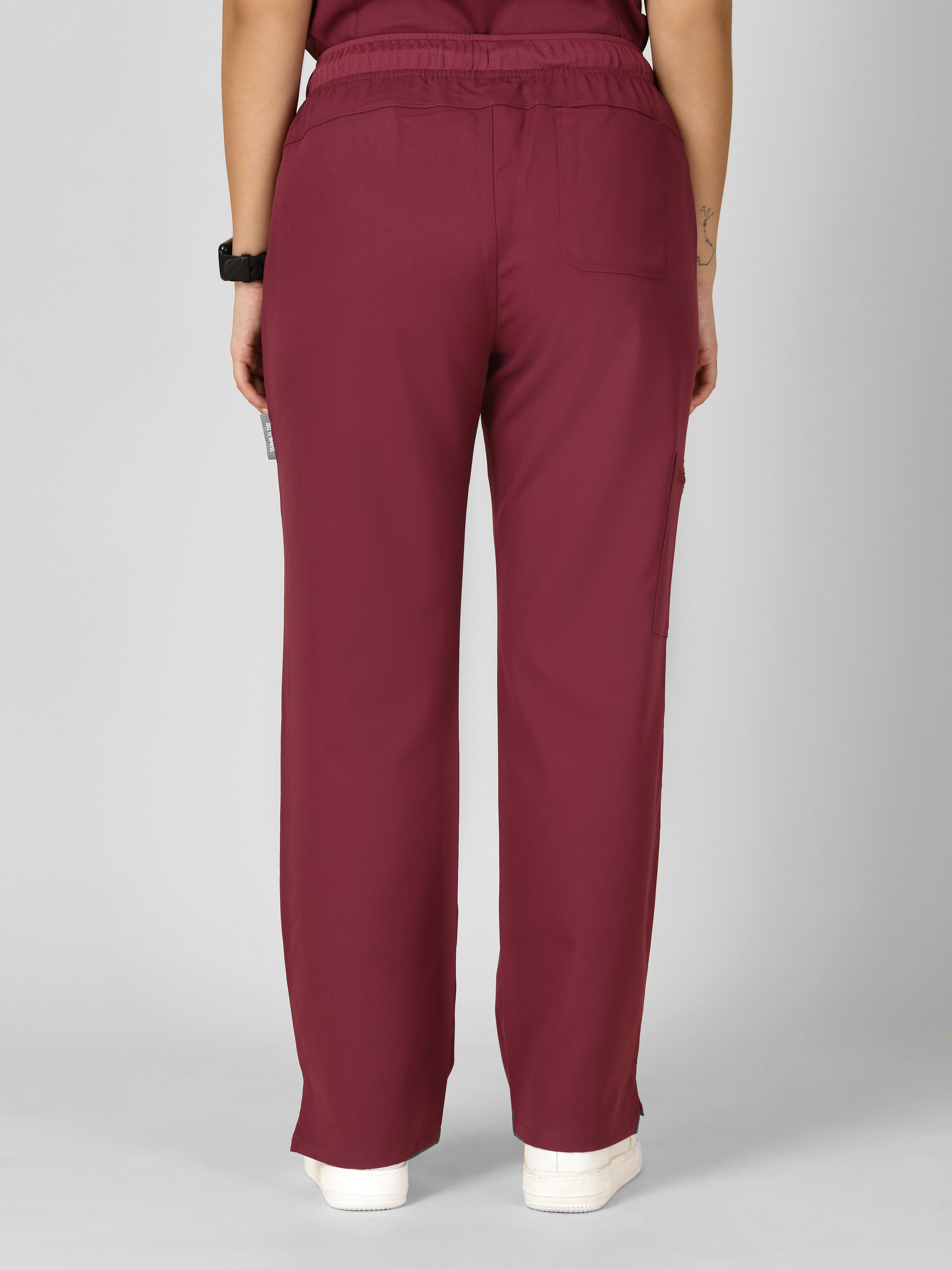 Women's 4-Pocket Cargo Scrub Pants