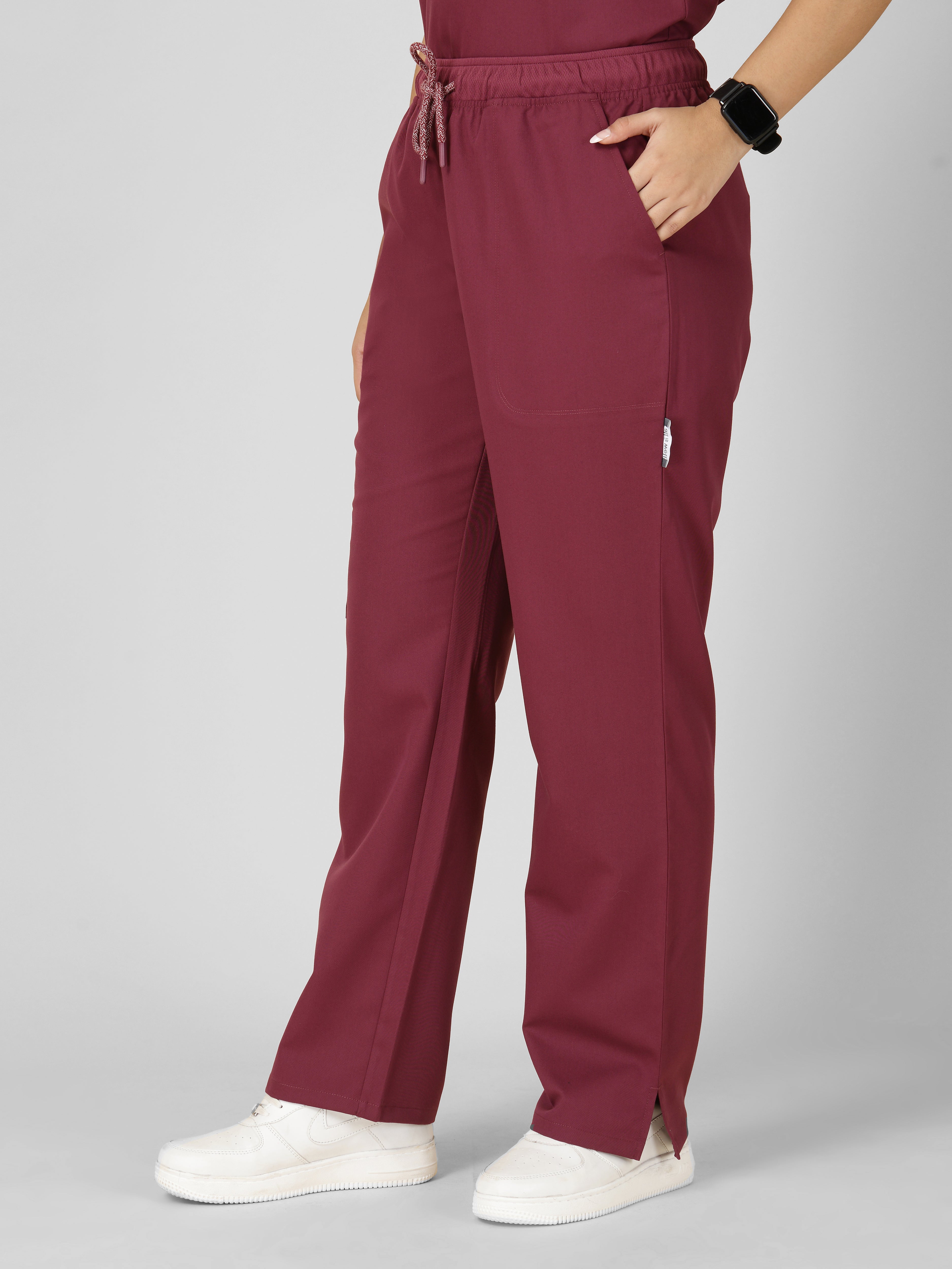 Women's 4-Pocket Cargo Scrub Pants