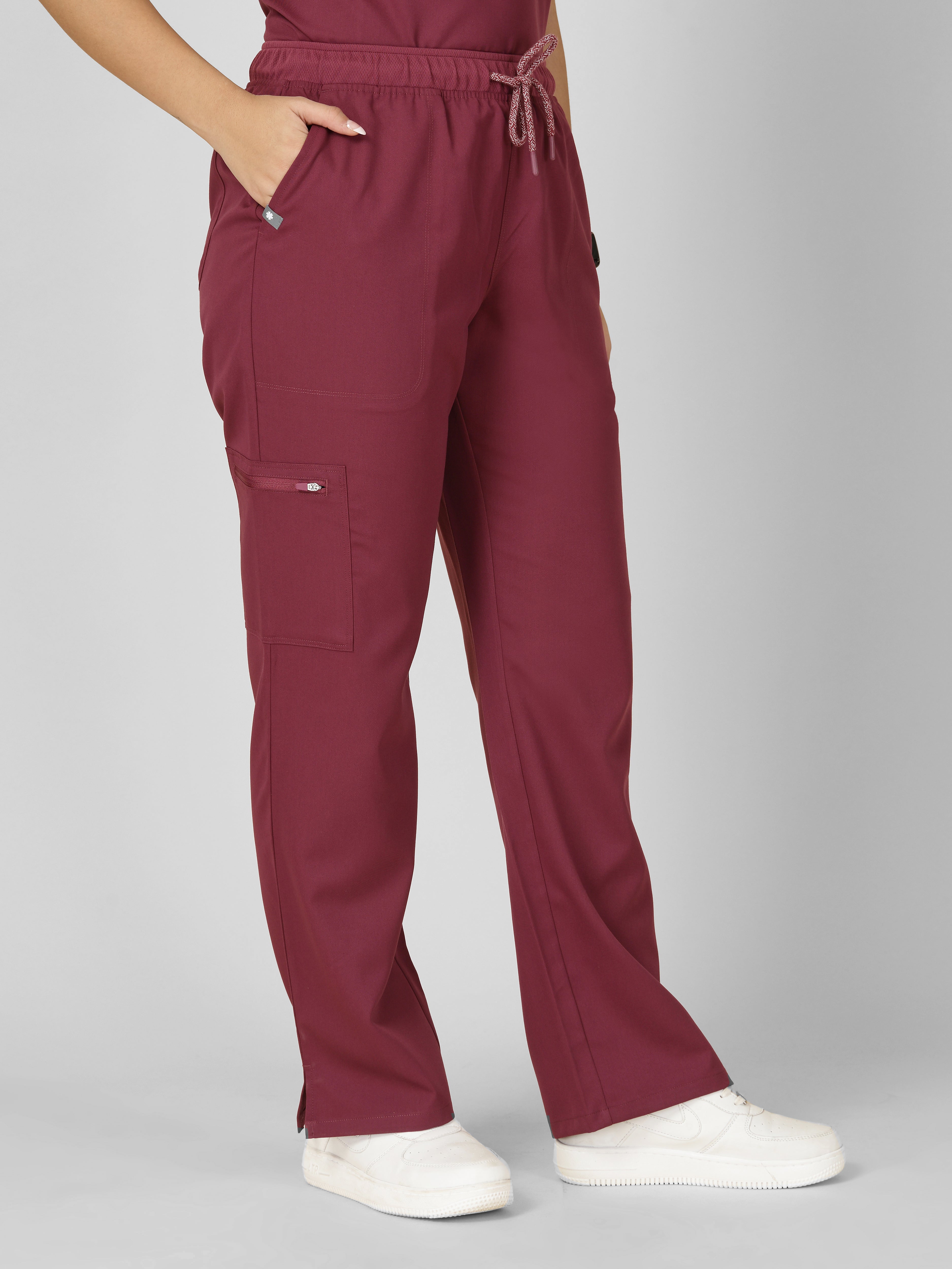 Women's 4-Pocket Cargo Scrub Pants