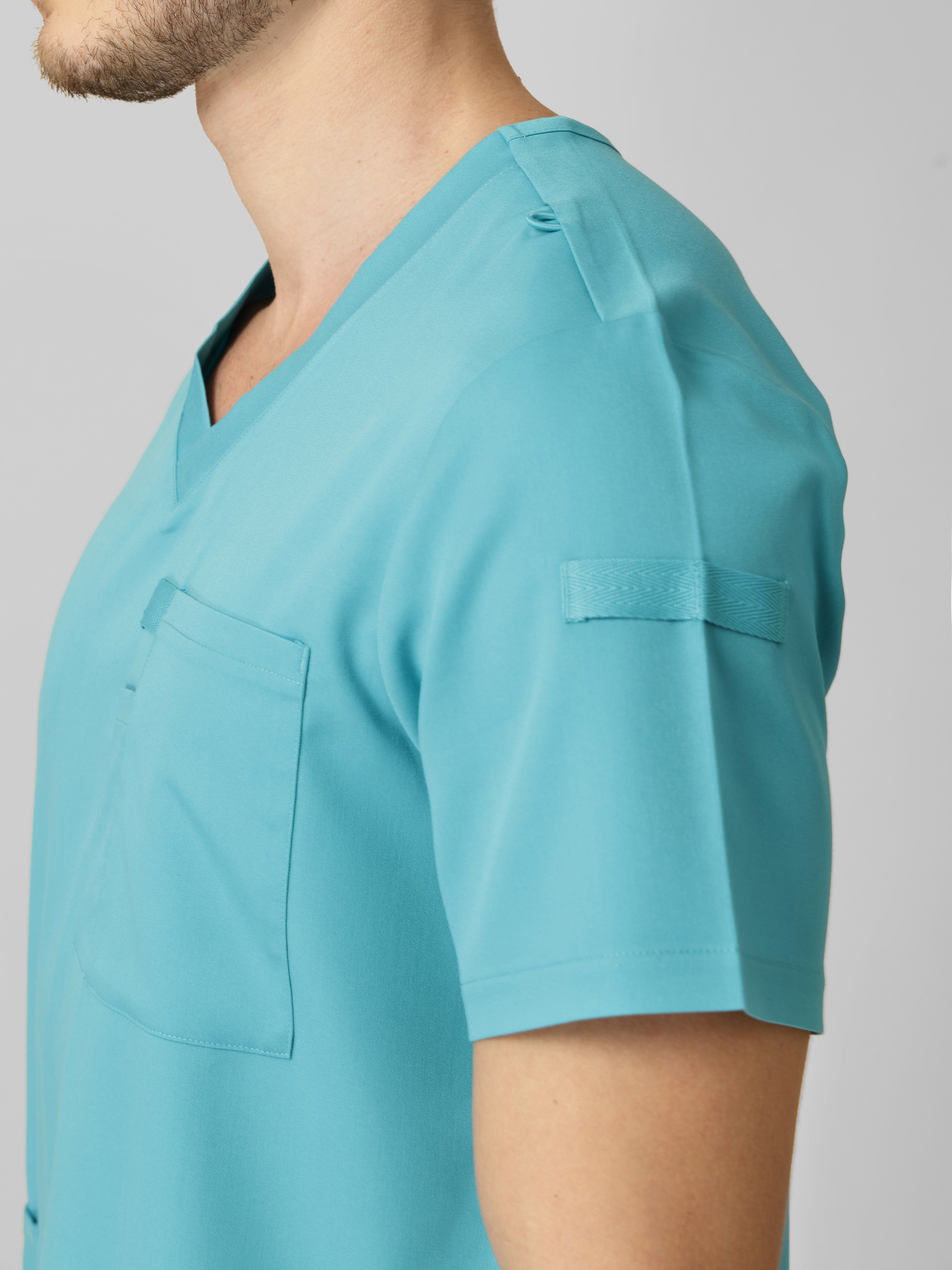 Men's V-Neck 4 Pocket Scrub Top w Utility Pocket