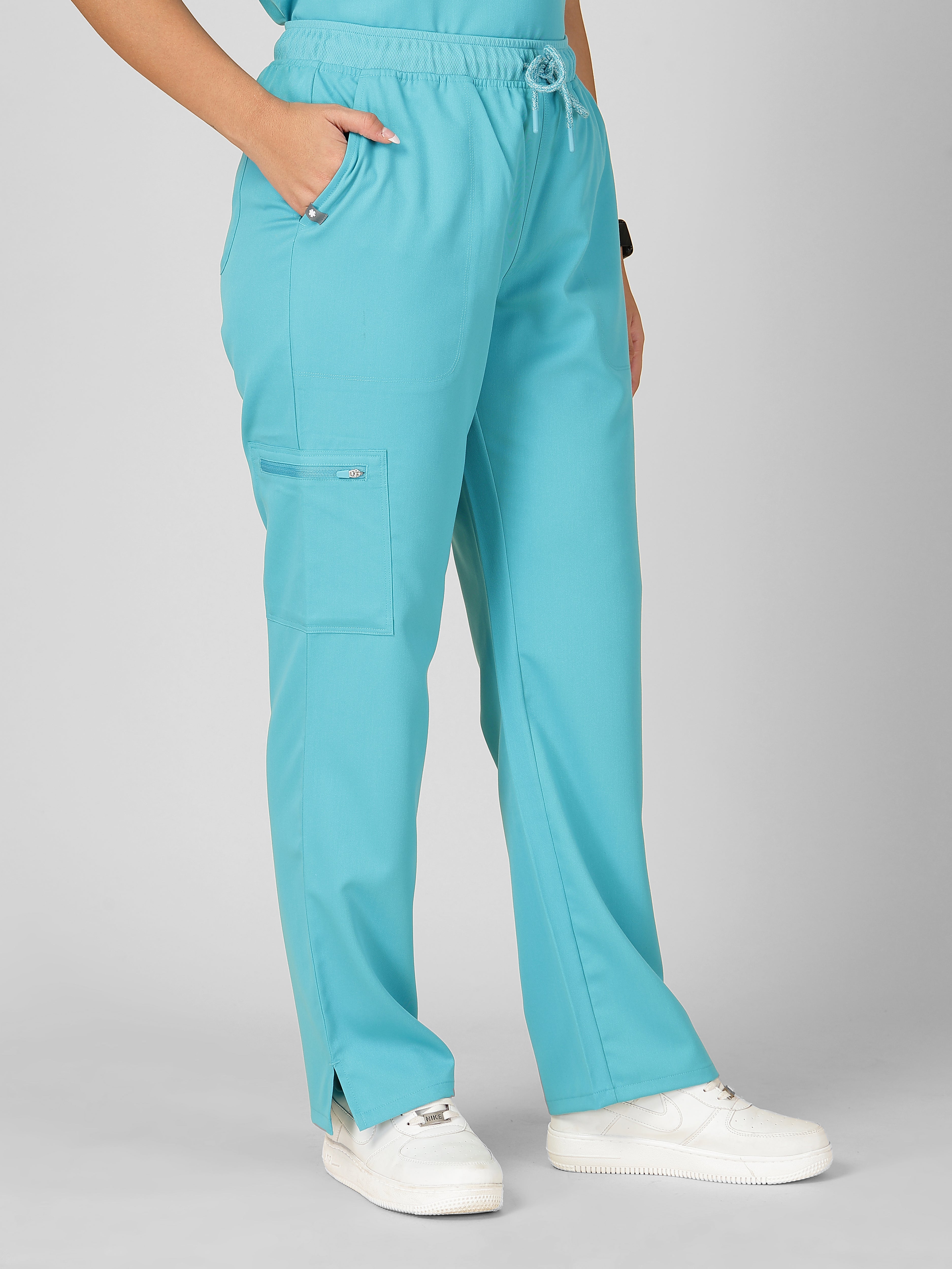Women's 4-Pocket Cargo Scrub Pants