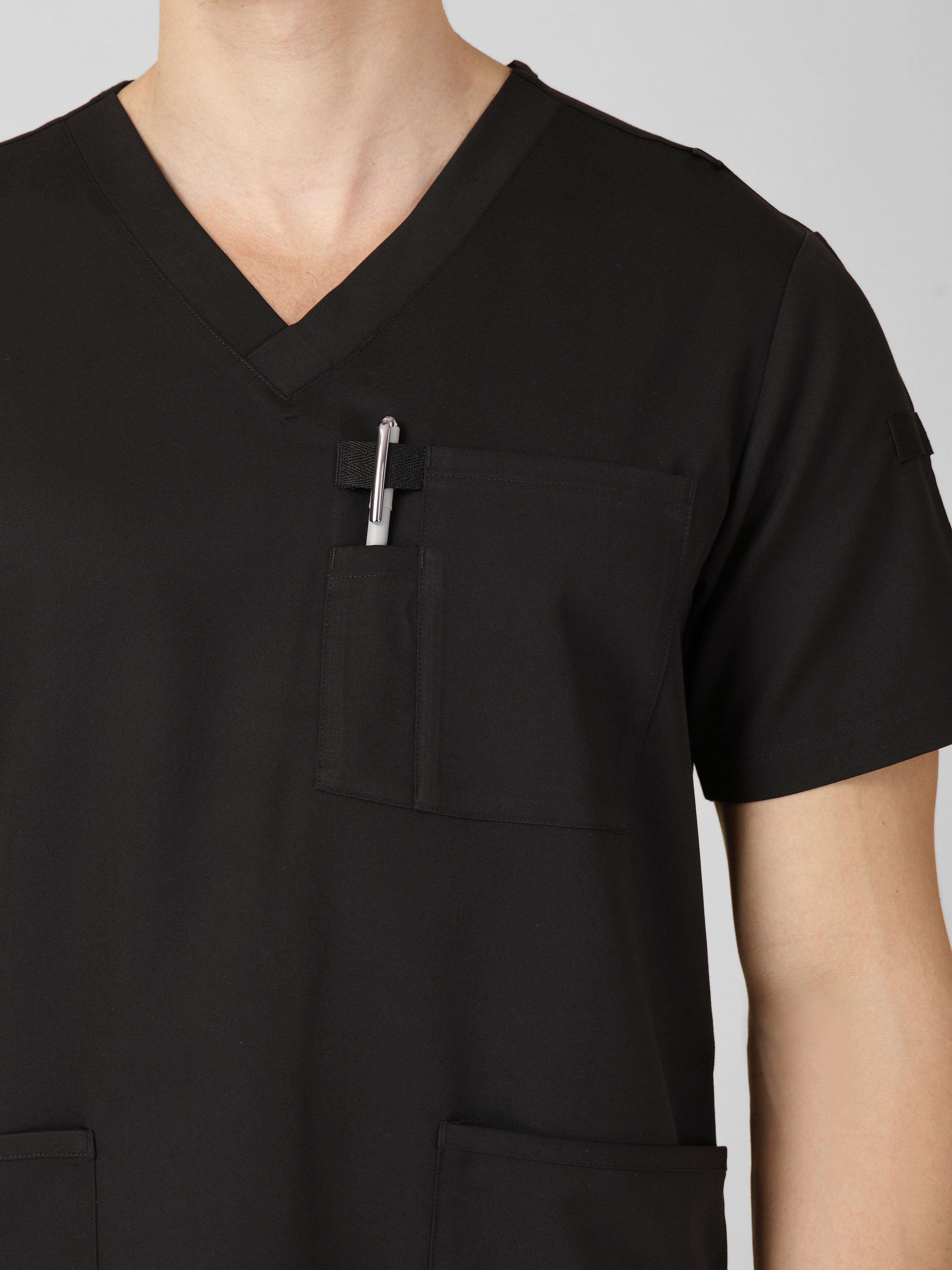 Men's V-Neck 4 Pocket Scrub Top w Utility Pocket